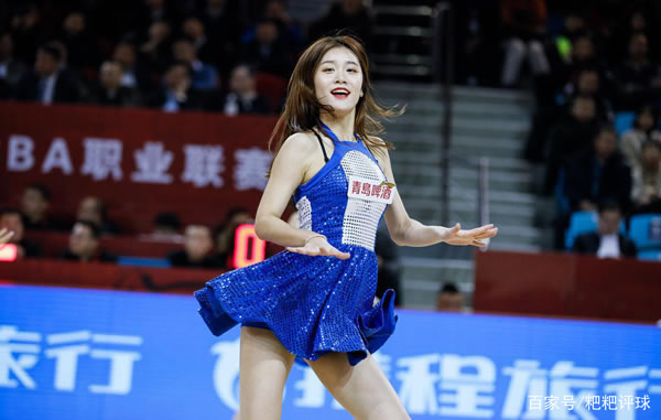 李月汝用青春下注WNBA：400万vs40万！这场豪赌能否改写中国女篮
